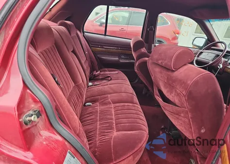 1994 Mercury Grand Marquis Ls z USA, uszkodzony, nr VIN 2MELM75W7RX664350